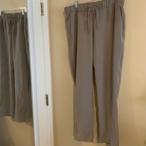 Lululemon athletic pants .